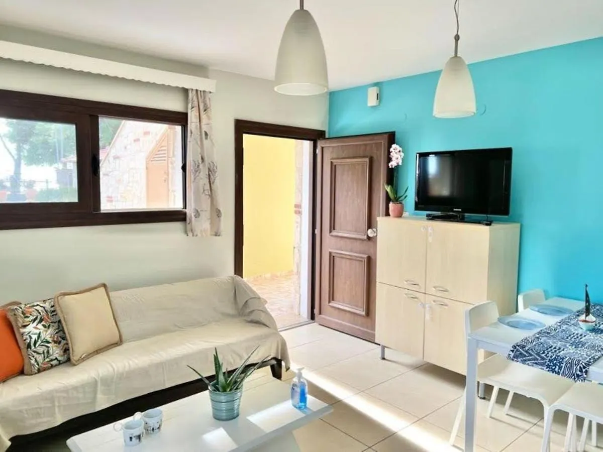 Sermilie Beach Houses Psakoudia Holiday home