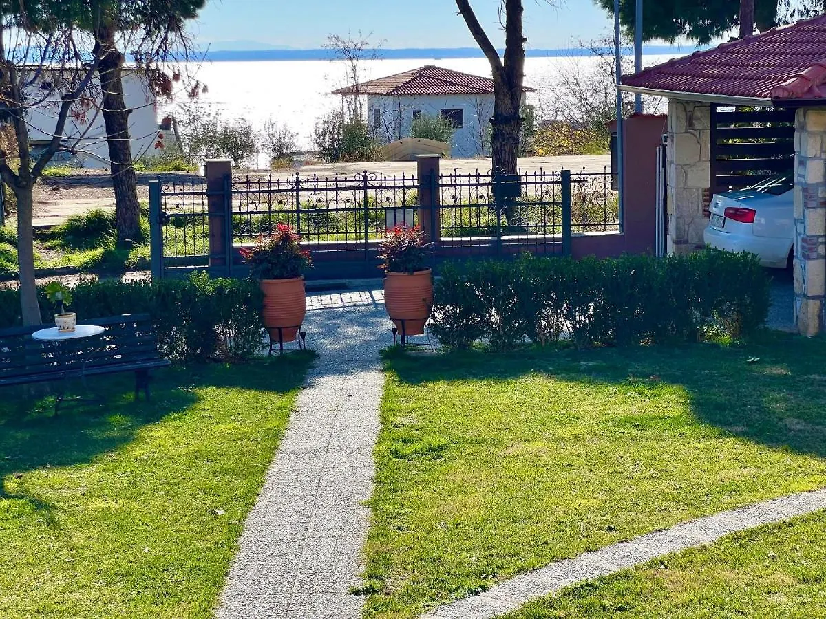 Holiday home Sermilie Beach Houses Psakoudia Greece