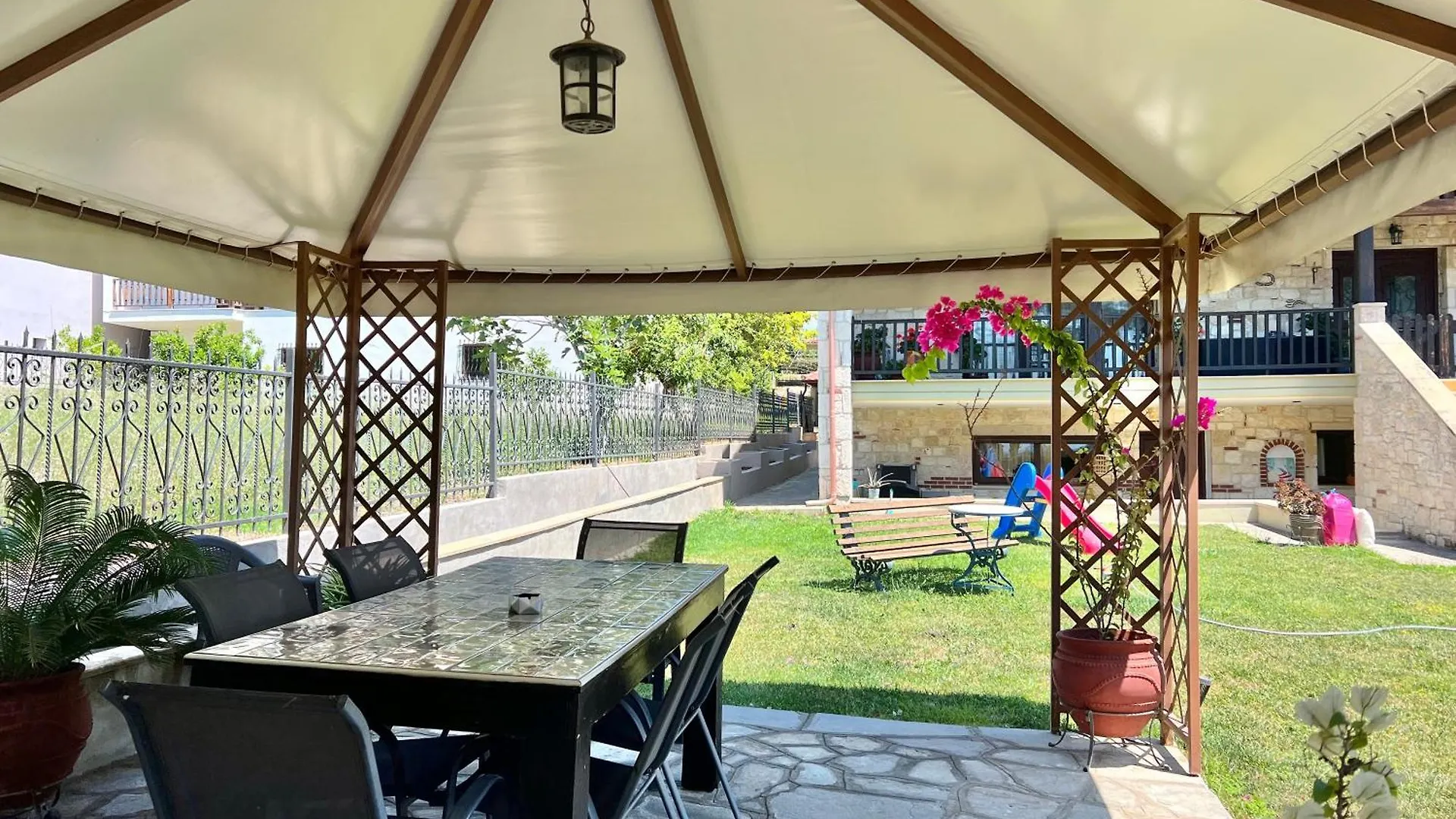 Holiday home Sermilie Beach Houses Psakoudia Greece